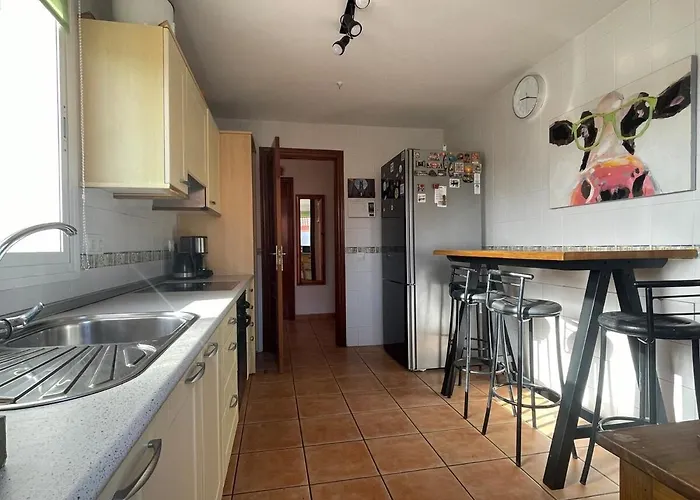 Casa Bonita - Beautiful 3 Bed With Private Heated Pool And Fibre Wifi Corralejo