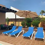 Vakantiehuis Casa Bonita - Beautiful 3 Bed With Private Heated Pool And Fibre Wifi *