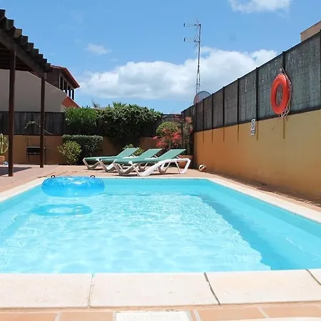 Ferienhaus Casa Bonita - Beautiful 3 Bed With Private Heated Pool And Fibre Wifi