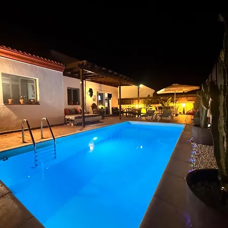 Holiday home Casa Bonita - Beautiful 3 Bed With Private Heated Pool And Fibre Wifi Corralejo