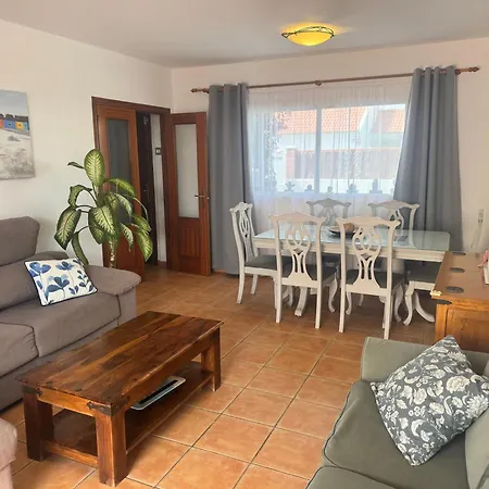 Casa Bonita - Beautiful 3 Bed With Private Heated Pool And Fibre Wifi Holiday home Corralejo