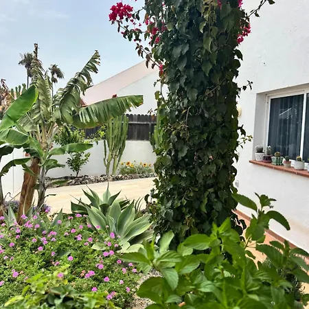 Casa Bonita - Beautiful 3 Bed With Private Heated Pool And Fibre Wifi Corralejo